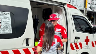 Al menos 31 estudiantes son trasladados al hospital tras emergencia en escuela de La Guácima