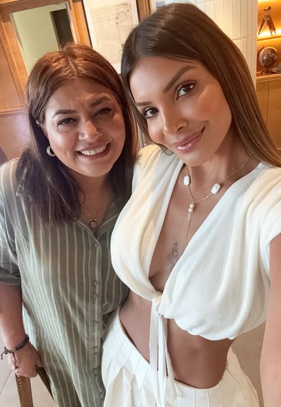 Jalé Berahimi con su mamá Julia