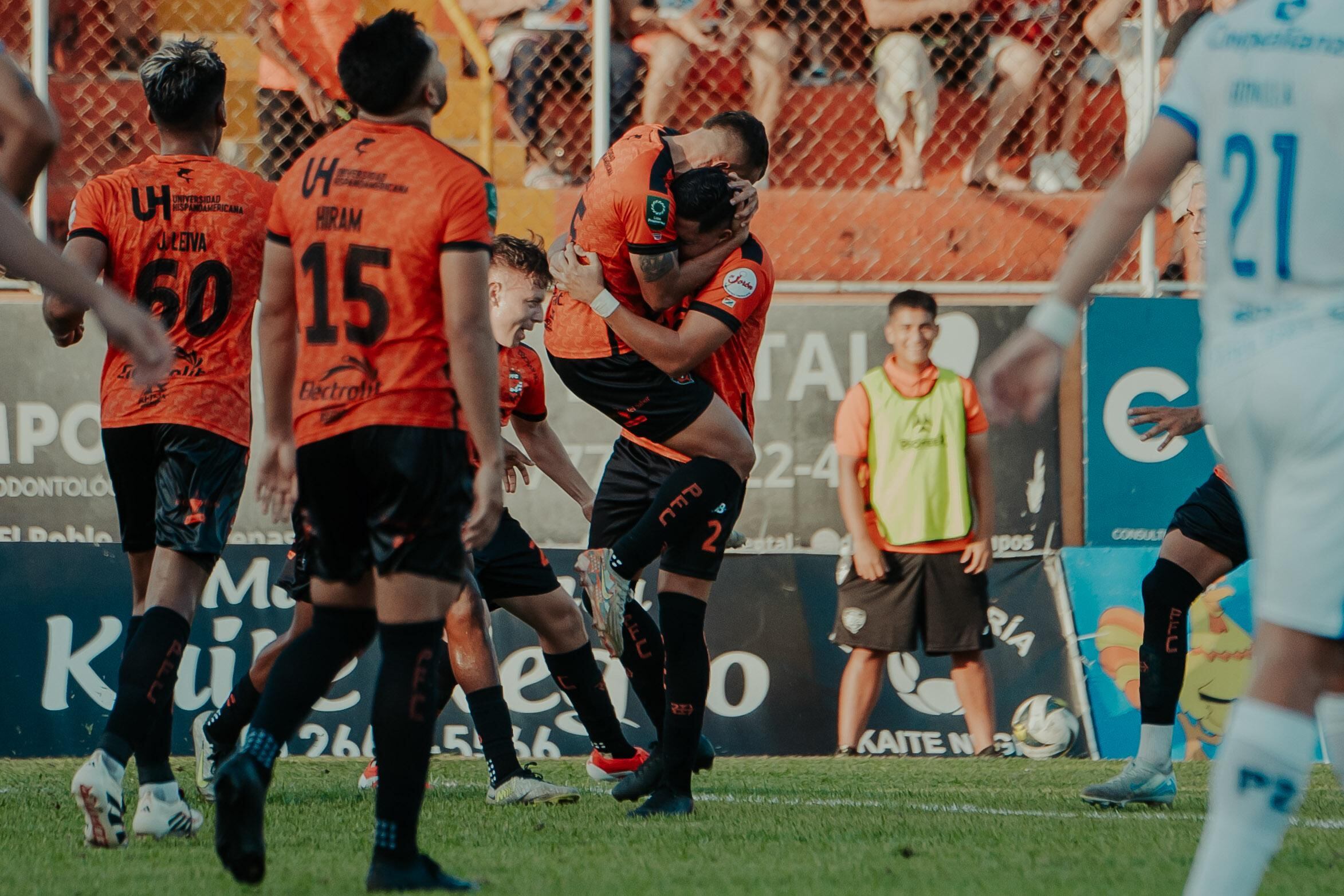 Puntarenas se impuso ante Pérez Zeledón y consiguió una importante victoria en el Lito Pérez. Prensa.