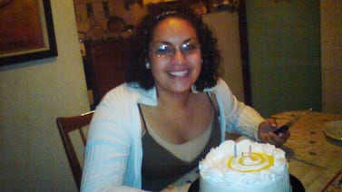 Familia sigue celebrando cumpleaños de joven mamá asesinada en asalto