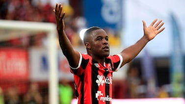 Familia de Joel Campbell fue la primera que lo vio callar bocas en las gradas del Morera Soto