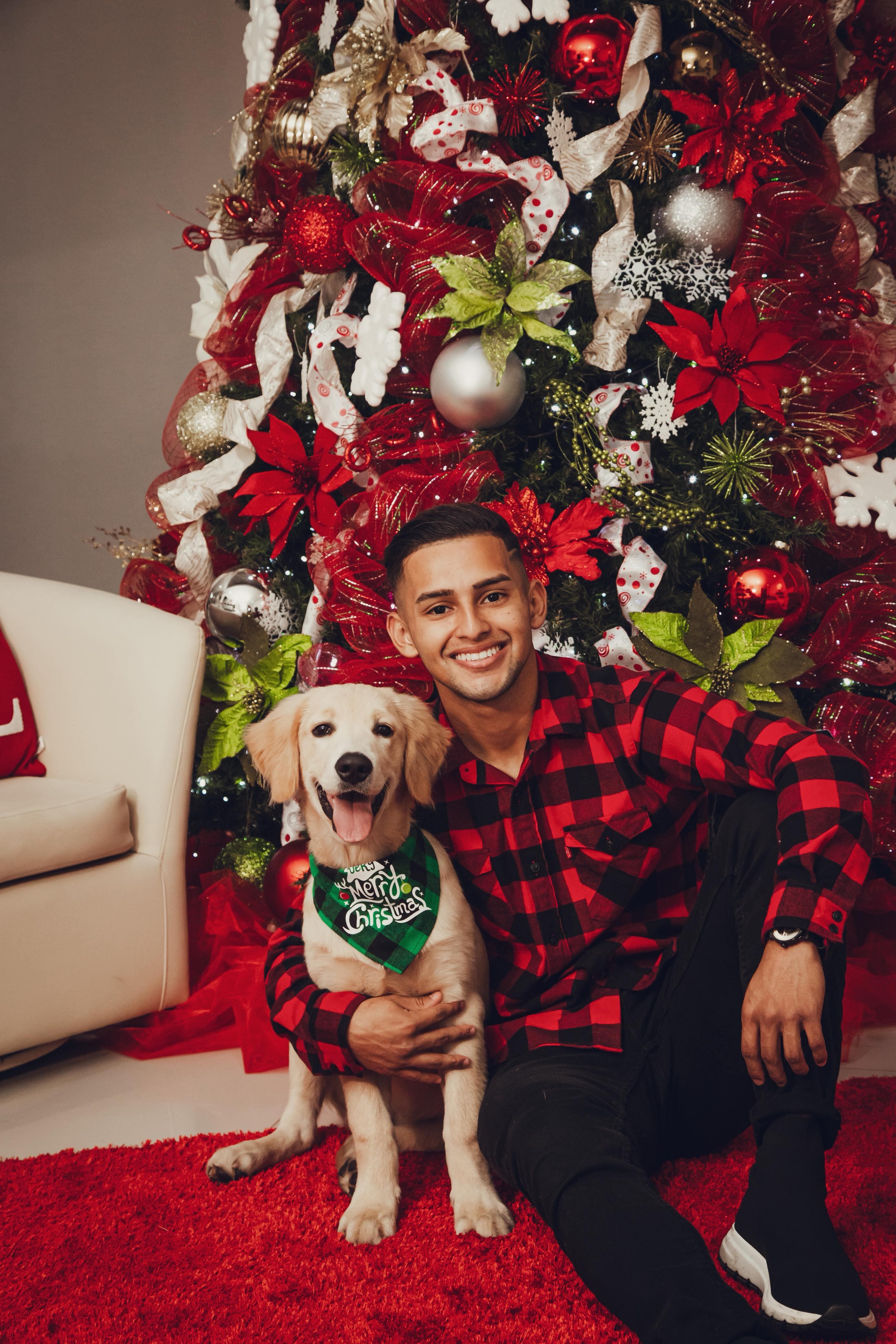 Geancarlo Castro nos presentó a Flash, su mascota, en las celebraciones del Día Mundial del Perro. Cortesía.