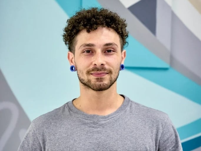 Jesús Granados, joven ingeniero que murió golpeado por cableado eléctrico en Escazú.