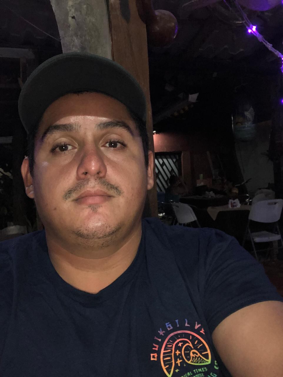 Don Marcos Rojas Venegas se llevó el susto de la vida, el pasado martes 12 de enero, cuando iba conduciendo su vehículo y se dirigía a visitar a sus padres, que viven en Mesetas de Esparza en Puntarenas, al observar un objeto volador no identificado (ovni) en el cielo y cerca de las montañas puntarenenses.