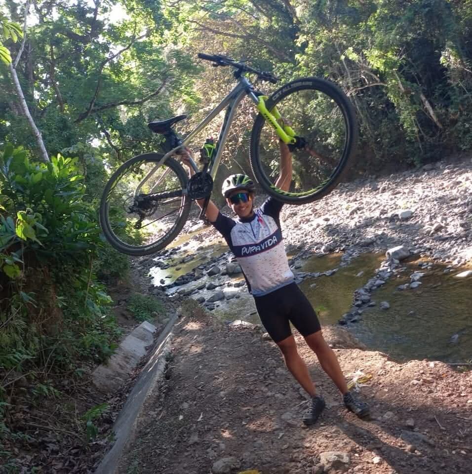 Steven, de 19 años, falleció, pero como en vida dejó dicho que si le pasaba algo quería ser donador de órganos, logró, tras la muerte, ser vida para 7 personas, según confirmó el Hospital Calderón Guardia.