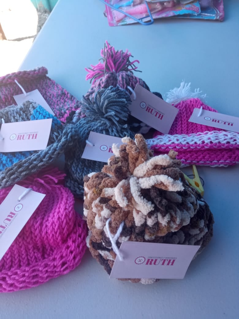 Rut Noemi Guerrero es una salvadoreña bien luchadora que con 64 años demuestra que a cualquier edad se puede empezar un negocito.