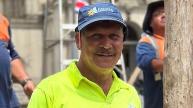 “Si no lo hago yo, ¿quién?”: La historia de José, el trabajador municipal que cuida a Heredia desde las zanjas