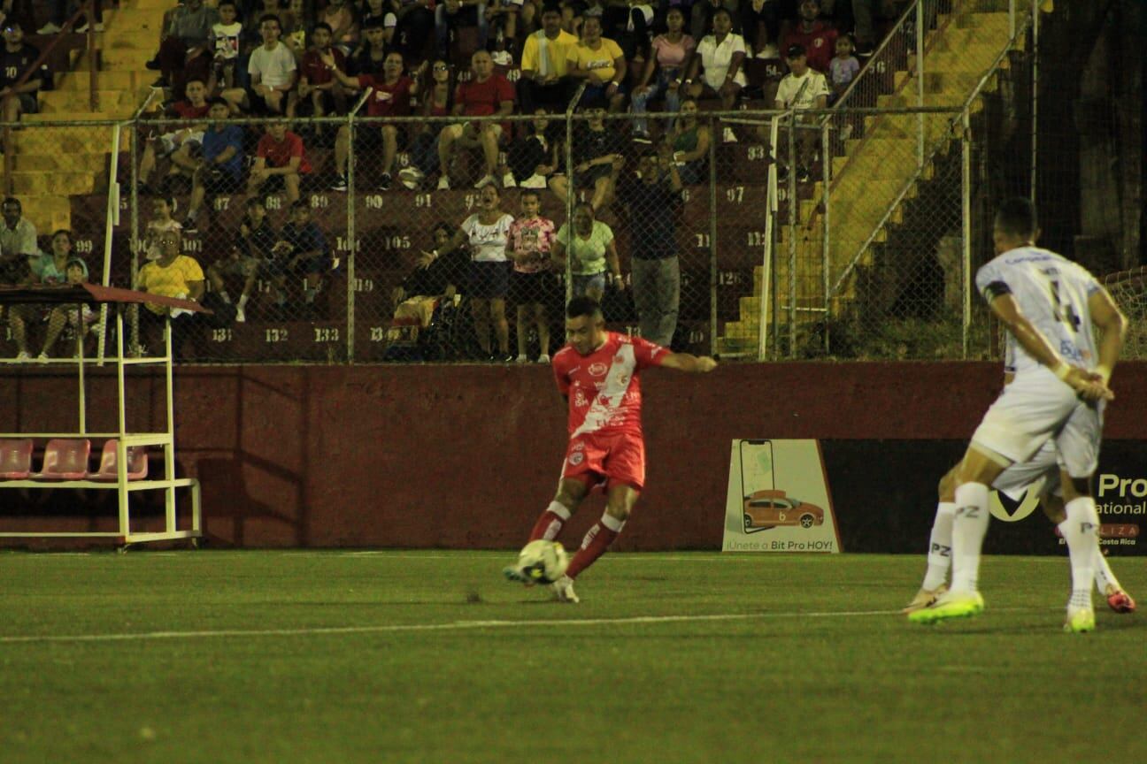Santos empató 3-3 ante Pérez Zeledón. Foto: Prensa Santos