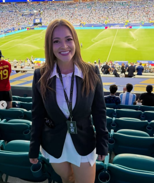 Gabriela Jiménez, periodista de Teletica en la cobertura del Mundial 2026.