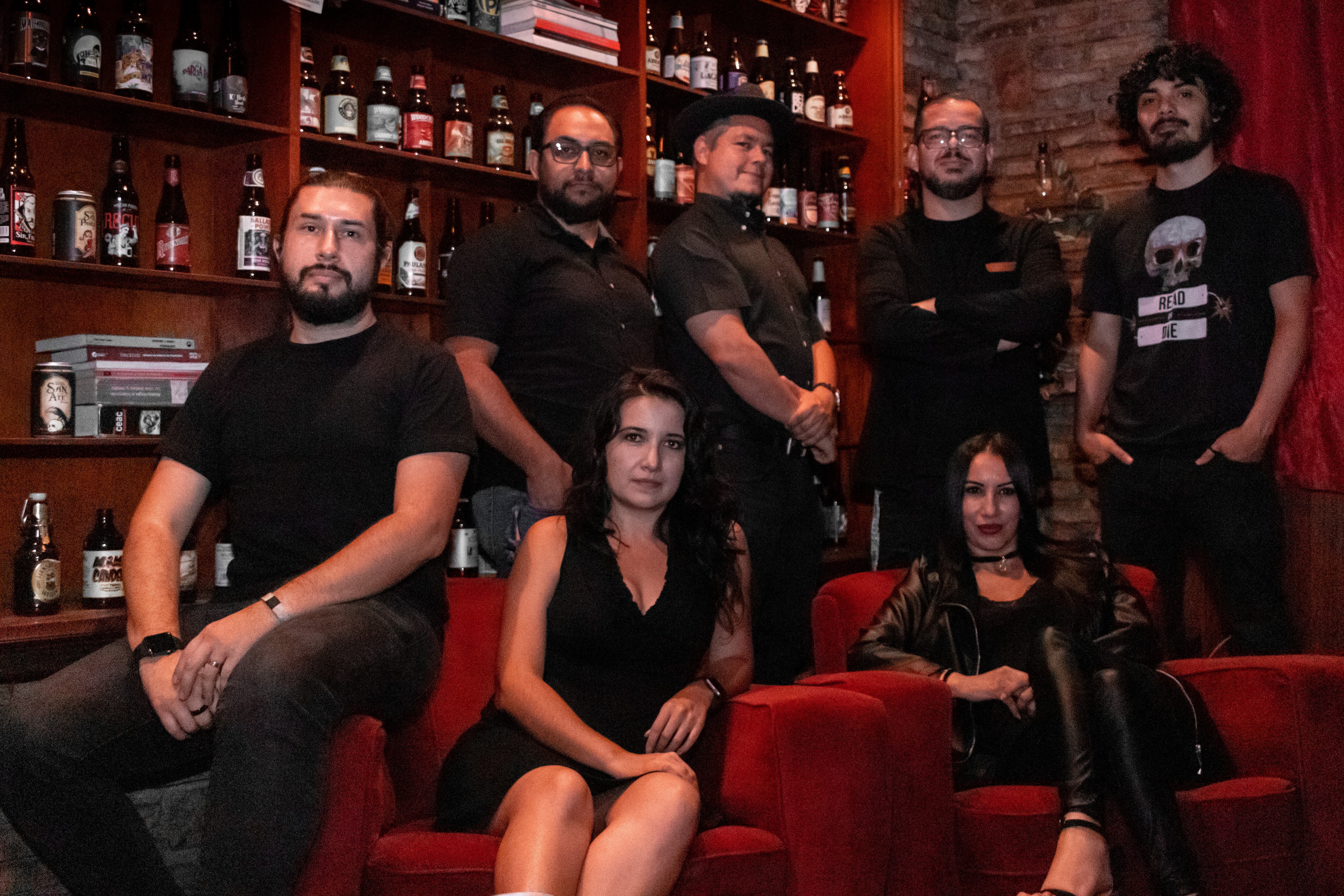 Nueve autores costarricenses escribieron nueve cuentos de terror se publicarán gratuitamente en Internet en la revista “La logia oscura. Volumen 1”.