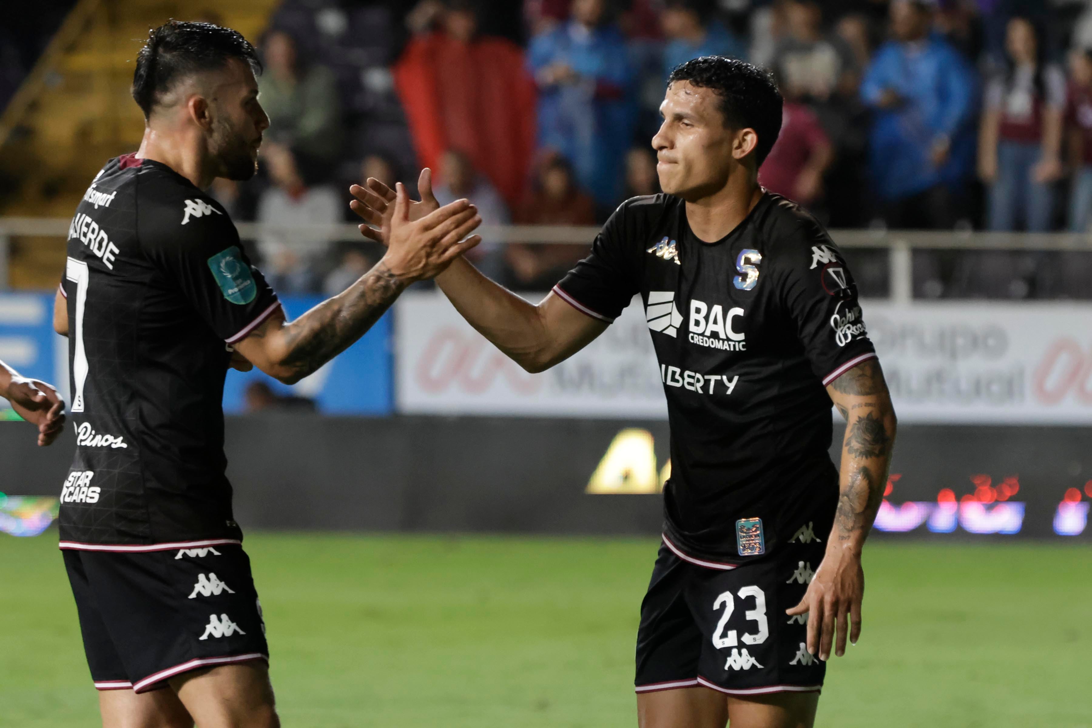 Deportivo Saprissa y la Asociación Deportiva Guanacasteca