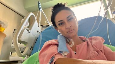 Mujer que tuvo un infarto a los 40 años cuenta cómo el estrés laboral casi la lleva a la tumba