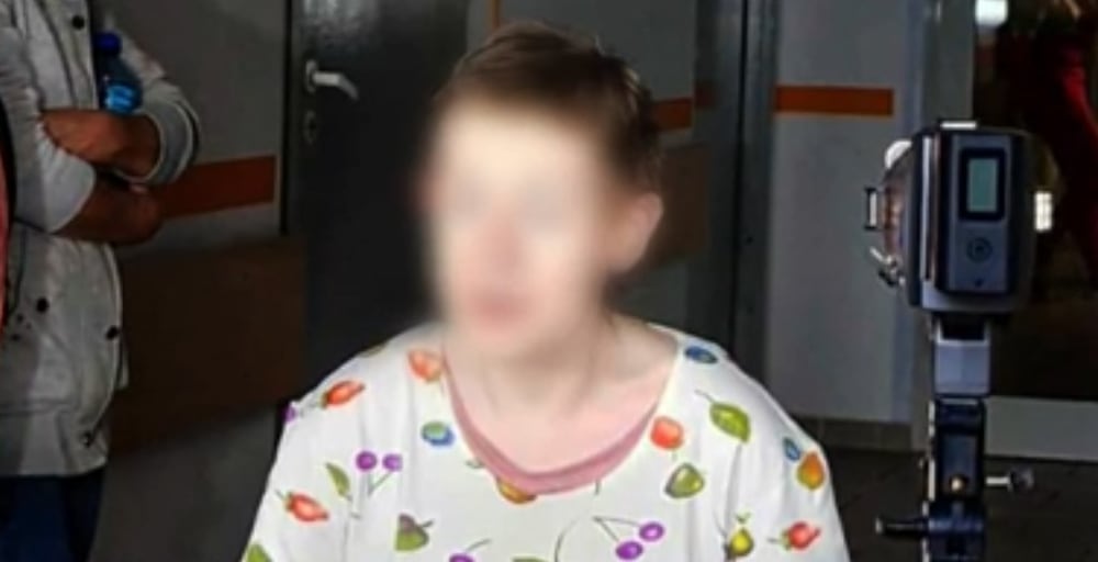 Después del rescate, Mirella recibe atención médica y apoyo psicológico para recuperarse.