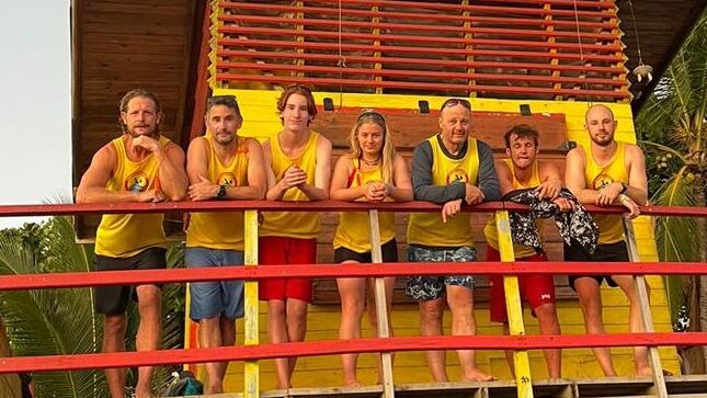 Takoa, el perro guardavidas de Jacó, debutó en Semanas Santas con tremendo éxito ya que tuvo muy poquito trabajo pues con mucha alegría los guardavidas de Jacó nos confirmaron que tuvieron cero ahogados durante la Semana Santa