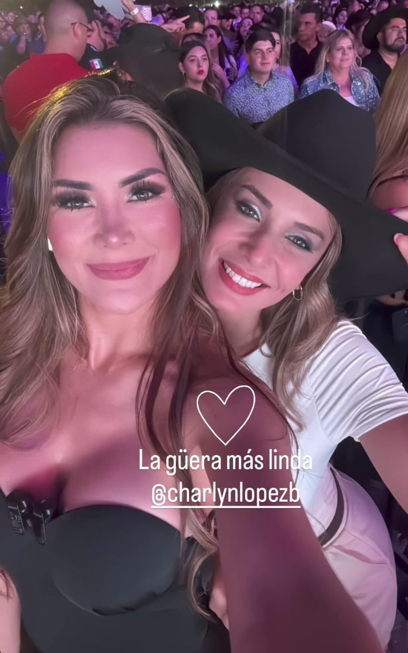 Montserrat Del Castillo y Charlyn López disfrutaron de concierto juntas en México