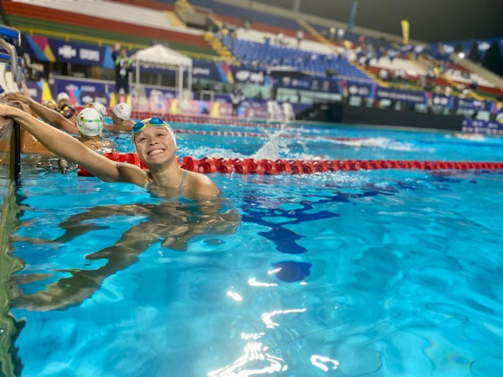 Alondra Ortíz, nadadora que ganó medalla de bronce en Juegos Panamericanos Junior. Foto Comité Olímpico.