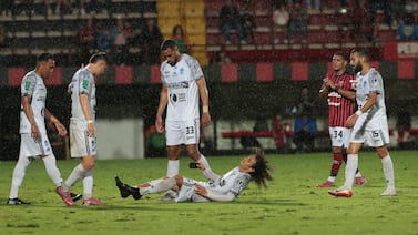 Exjugador de Saprissa sorprende con opinión sobre supuesta falta de Celso Borges: “Aplaudo al árbitro”