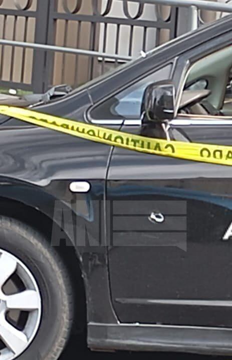 Al parecer, el herido fue llevado al hospital en el mismo carro en el que lo balearon. Foto Agencia Nacional de Información.