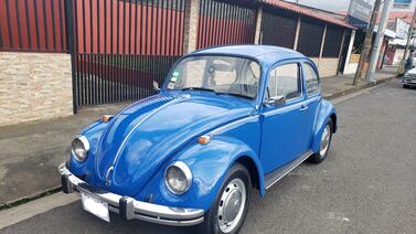 Pareja revivió el amor a primera vista gracias a un Volkswagen Vocho