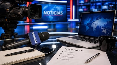 Recordada periodista y presentadora de noticias presume feliz de su amor en un día muy especial