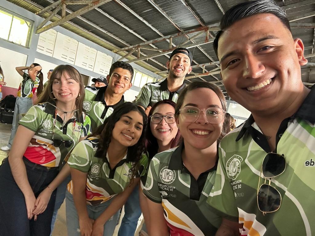 Nikolle Segura Mora es parte de la Banda Municipal de Zarcero y lucha por lograr el dinero que se ocupa para poder participar en el Desfile de las Rosas en Estados Unidos el 1 de enero del 2024.