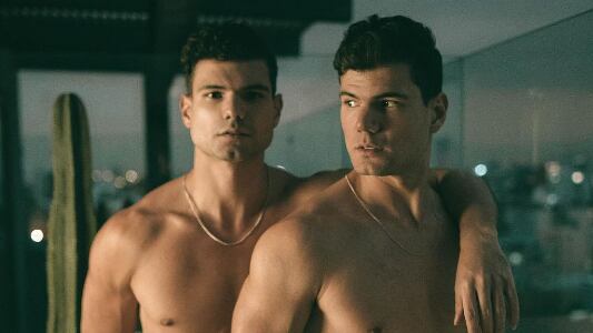 Los gemelos Douglas y Esteban Castillo y María Jesús Prada