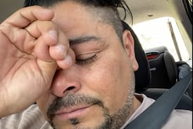 Humorista de radio Omega llora al contar que atropelló a niña de kinder y casi provoca una desgracia