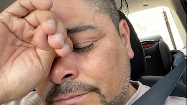 Humorista de radio Omega llora al contar que atropelló a niña de kinder y casi provoca una desgracia