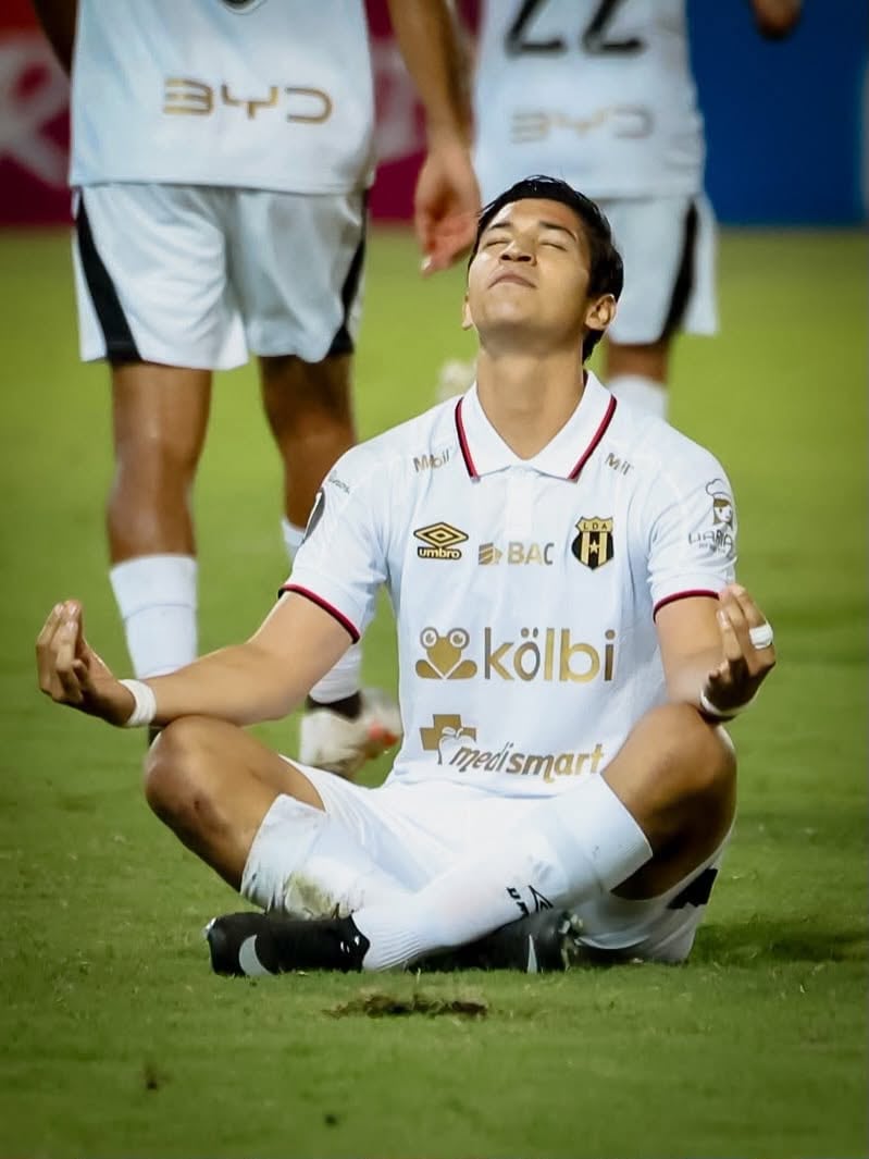 Marathón vs Alajuelense.