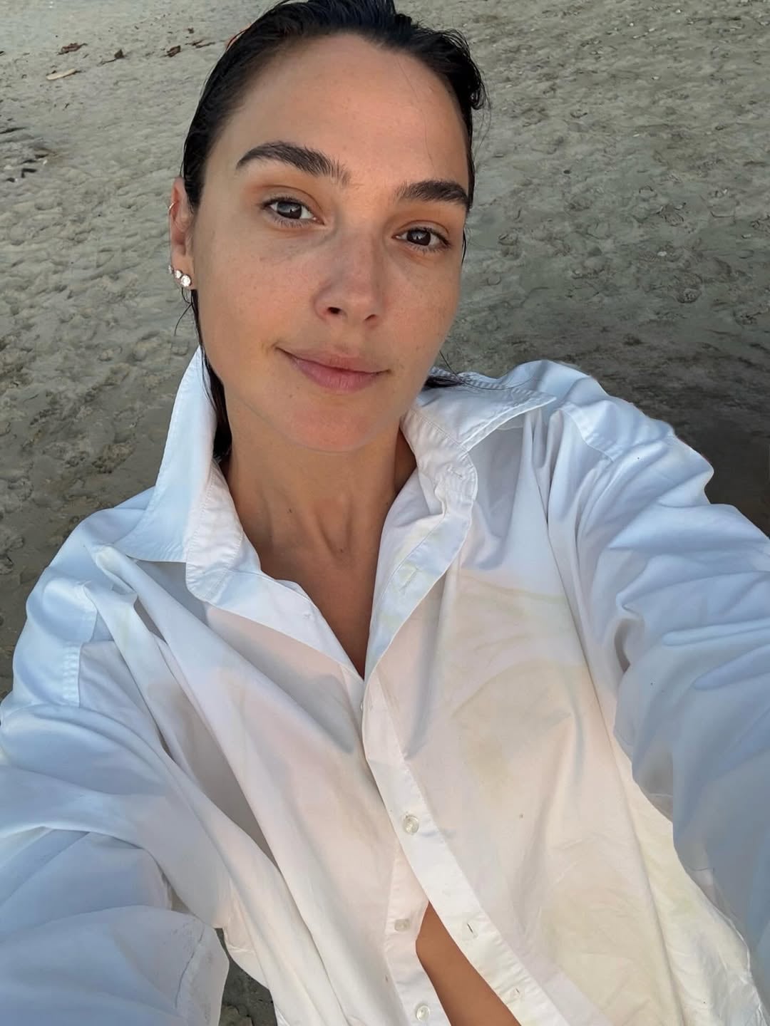 Gal Gadot compartió imágenes de su descanso en playas de Costa Rica.