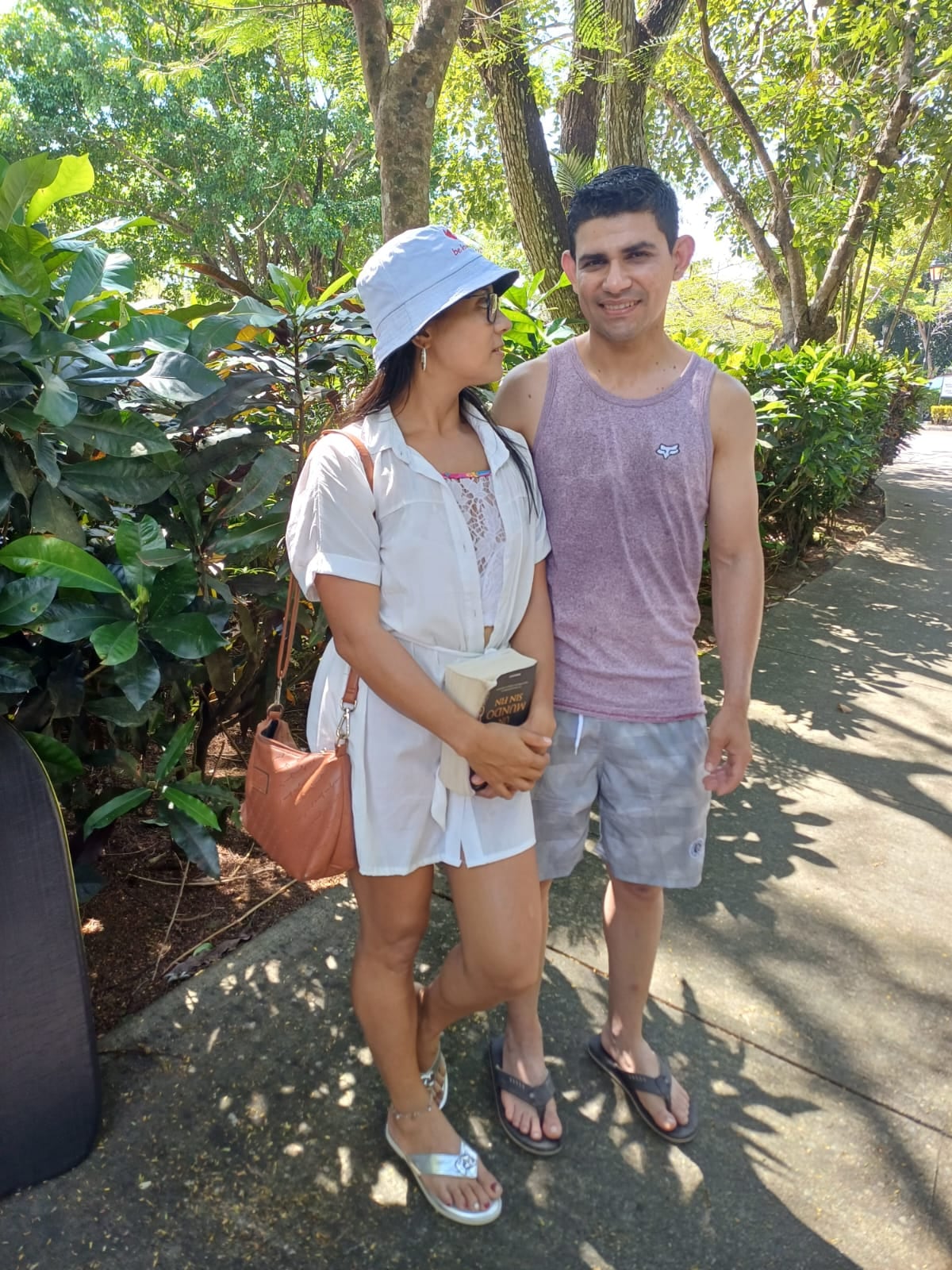 Bryan Arias Mendoza, de 32 años, fue arrastrado por la corriente del mar cuando solo se mojaba los pies. Foto: Nancy Arias para La Teja