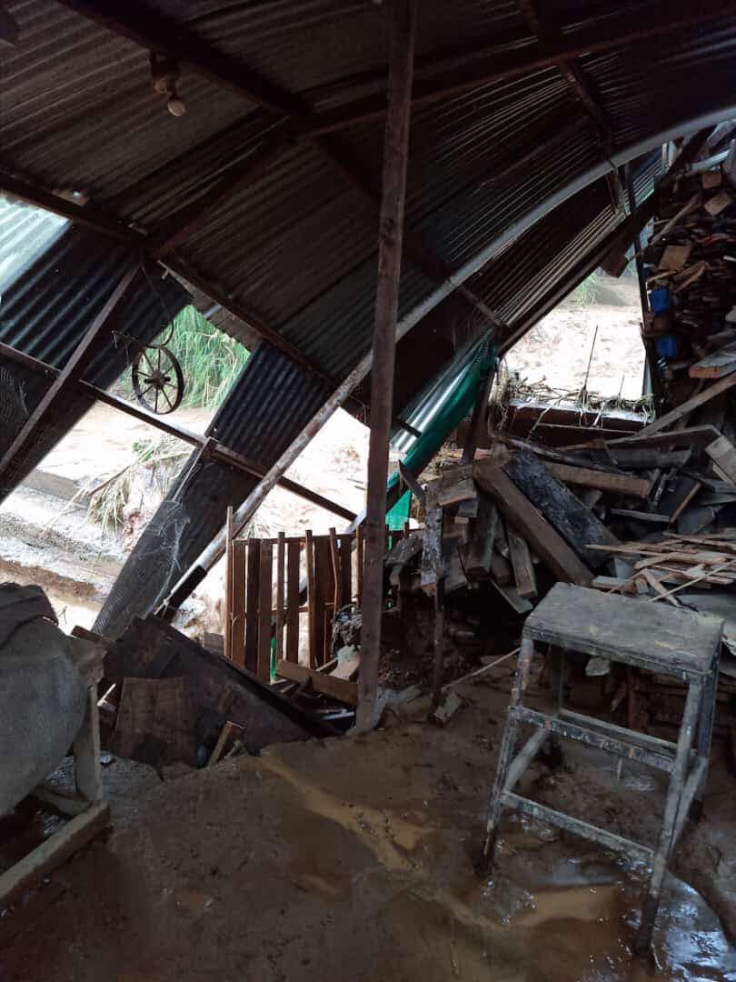 Inundación en Aserrí. Foto cortesía.