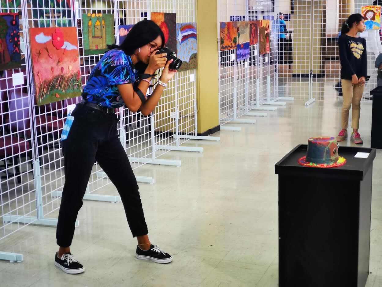 Exhibición de arte de niños de la Carpio en Museo Nacional.