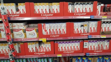 Colgate-Palmolive afirma que polémica pasta dental contaba con estudios de calidad