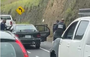 Asalto gasolinera en Alajuela. Foto cortesía