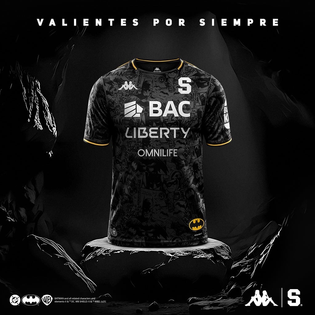 Saprissa estrena uniforme inspirado en Batman