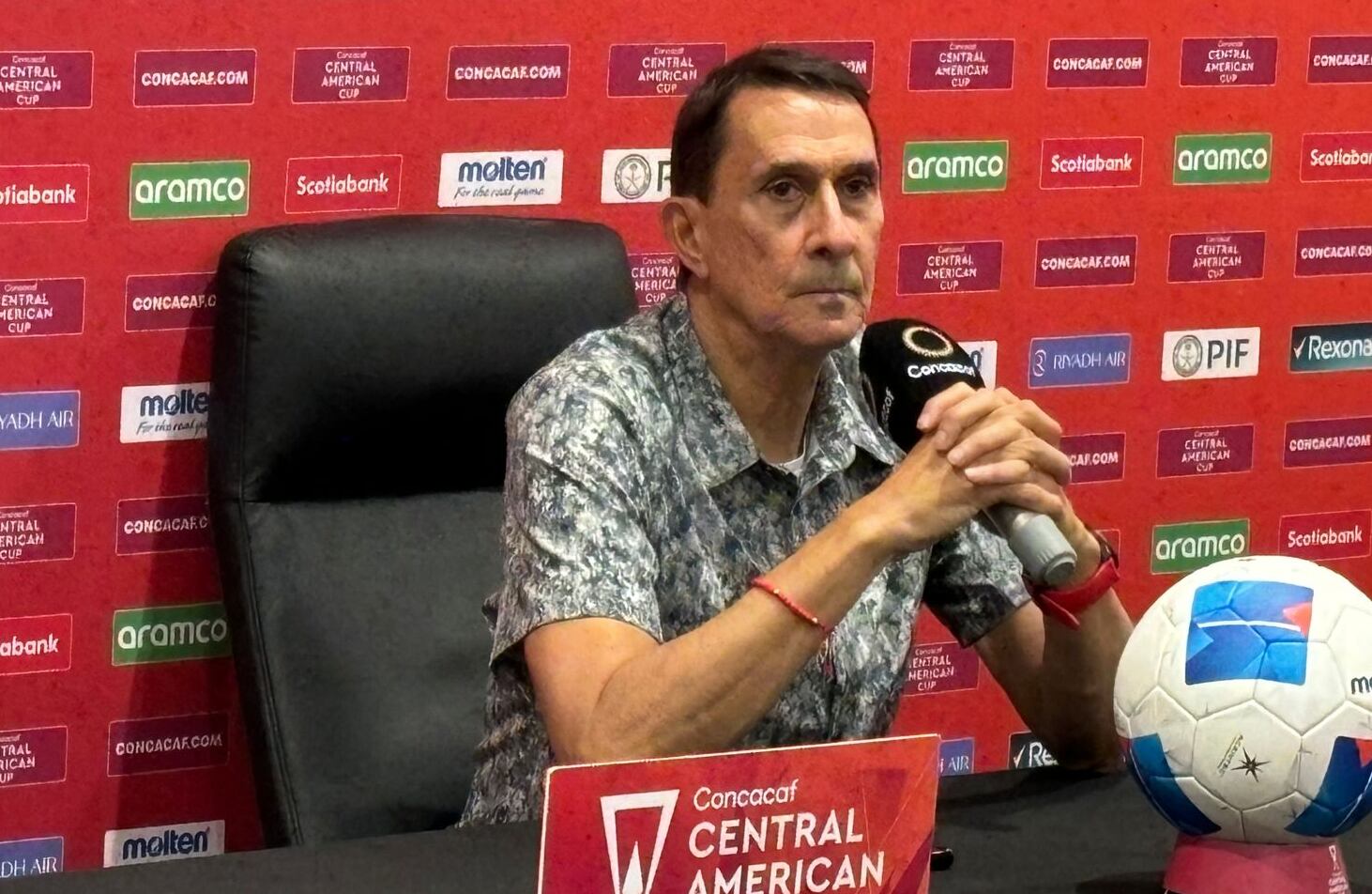 Alexandre Guimaraes recalcó que en las finales hay que hacer uso de todo y se mostró muy satisfecho con el resultado de Liga Deportiva Alajuelense ante el Real Estelí, en la Copa Centroamericana.