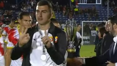 Fernán Faerron volvió a provocar a Alajuelense tras la Recopa