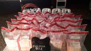 OIJ agarró con las manos en la masa a hombres que llevaban un montón de droga a pista clandestina