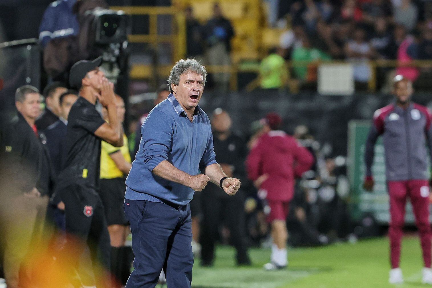 21/04/2025, Alajuela, Estadio Alejandro Morera Soto, partido de la jornada 19 del torneo de clausura 2025, entre Liga Deportiva Alajuelense y el Deportivo Saprissa.