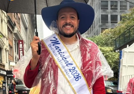 Max Barberena y Elías Alvarado en el desfile de la Hispanidad en Nueva York
