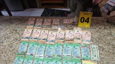 Banda alteraba carros robados con información de vehículos con pérdida total para luego venderlos