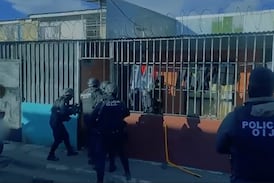 Detienen a hombre que tuvo a muchacho de 18 años retenido en casa y que falló al tratar de ejecutarlo