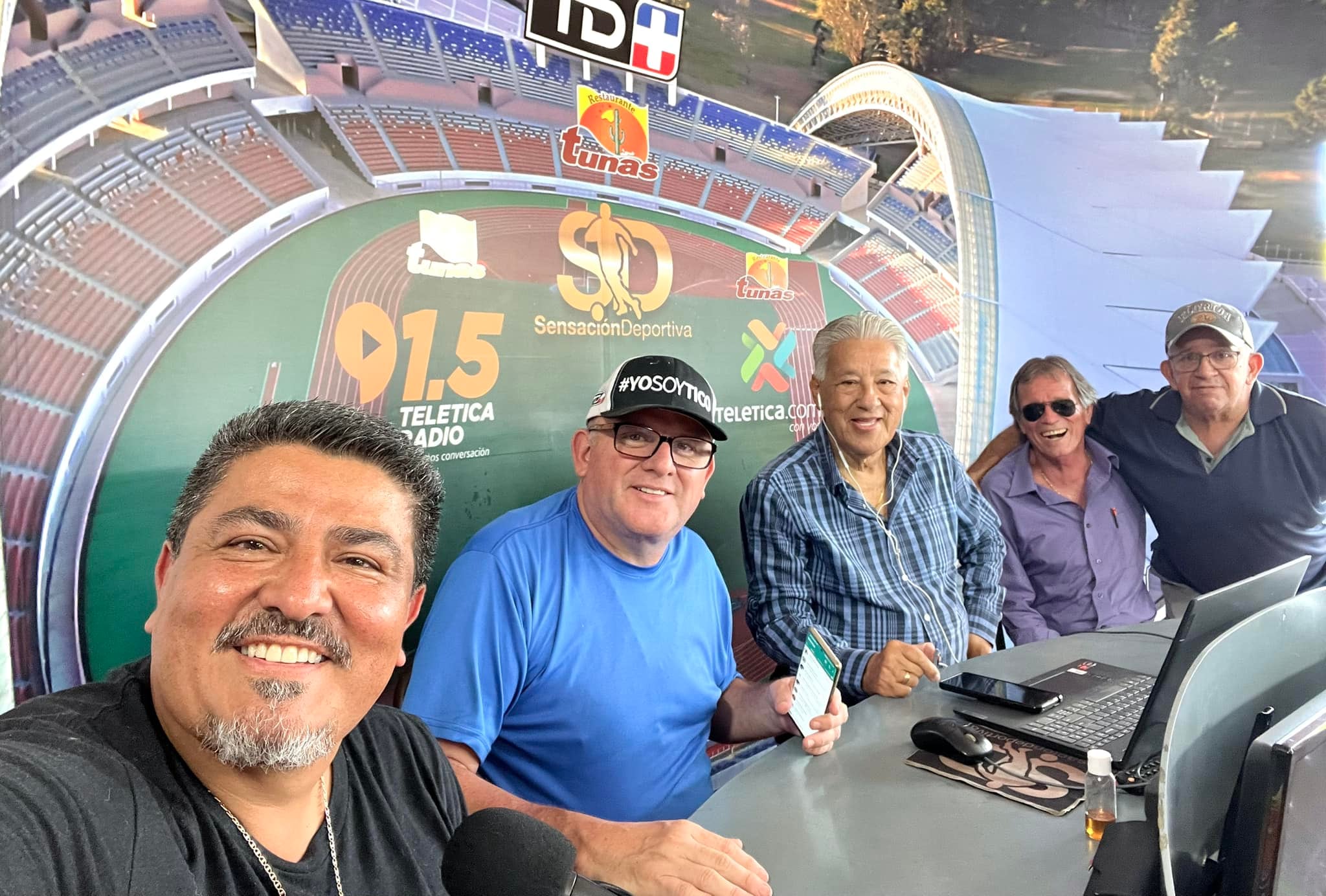 Programa Sensación Deportiva, de Leonel Jiménez enTeletica Radio.