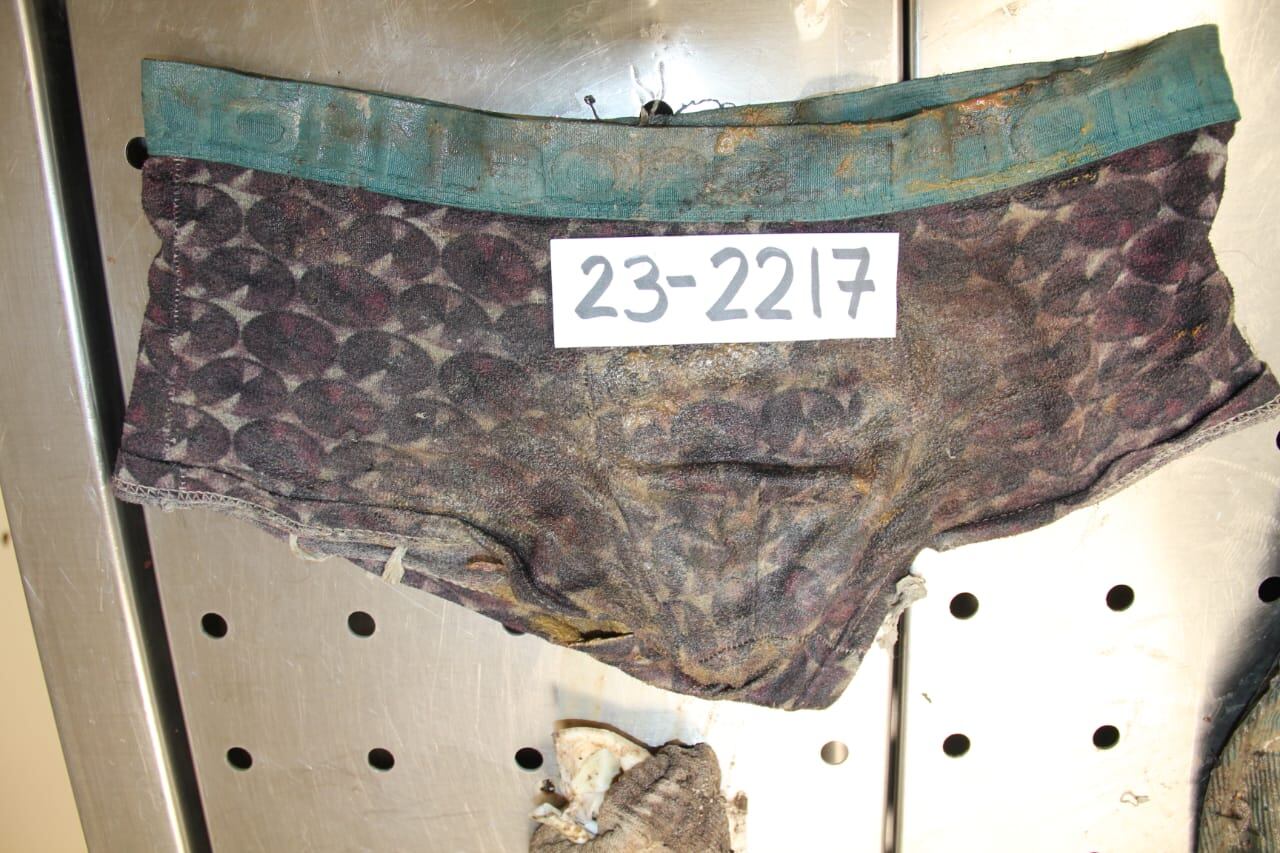 cuerpo no pudo ser identificado por lo que el oij trata de hacerlo con la ropa