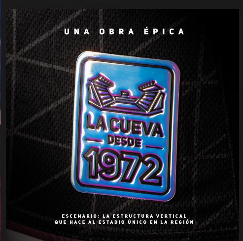 Escudo uniforme de Saprissa