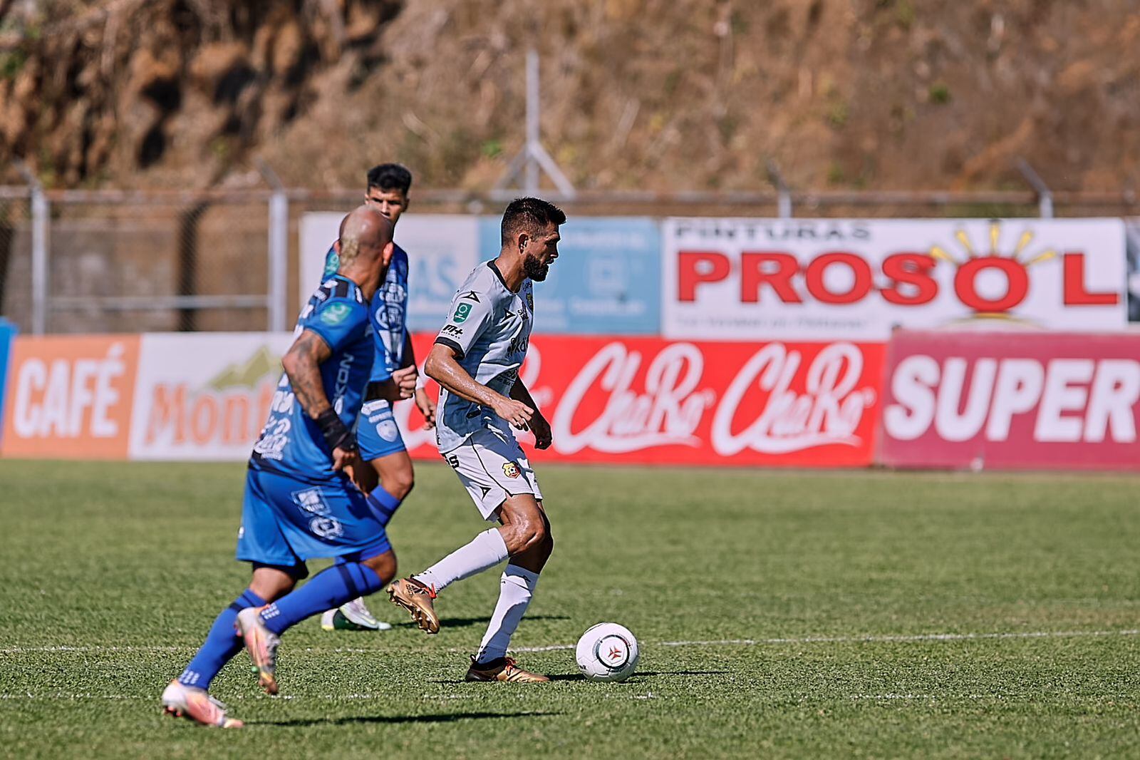 Grecia - Herediano, Allen Riggioni