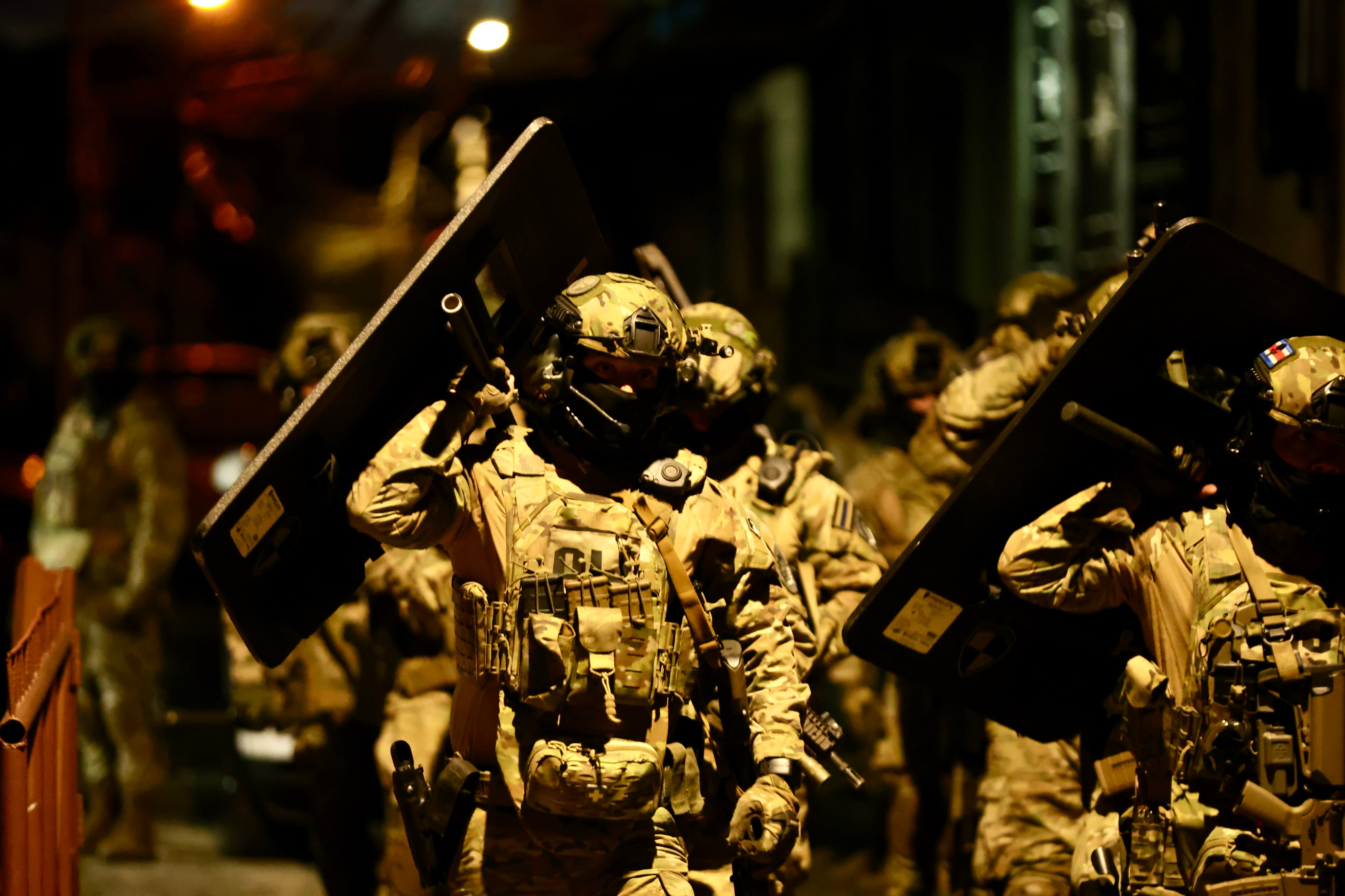 Allanamiento León Trece