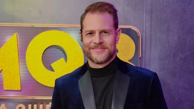 Así se veía Mauricio Hoffmann cuando se inició en la televisión: apenas tenía 17 años