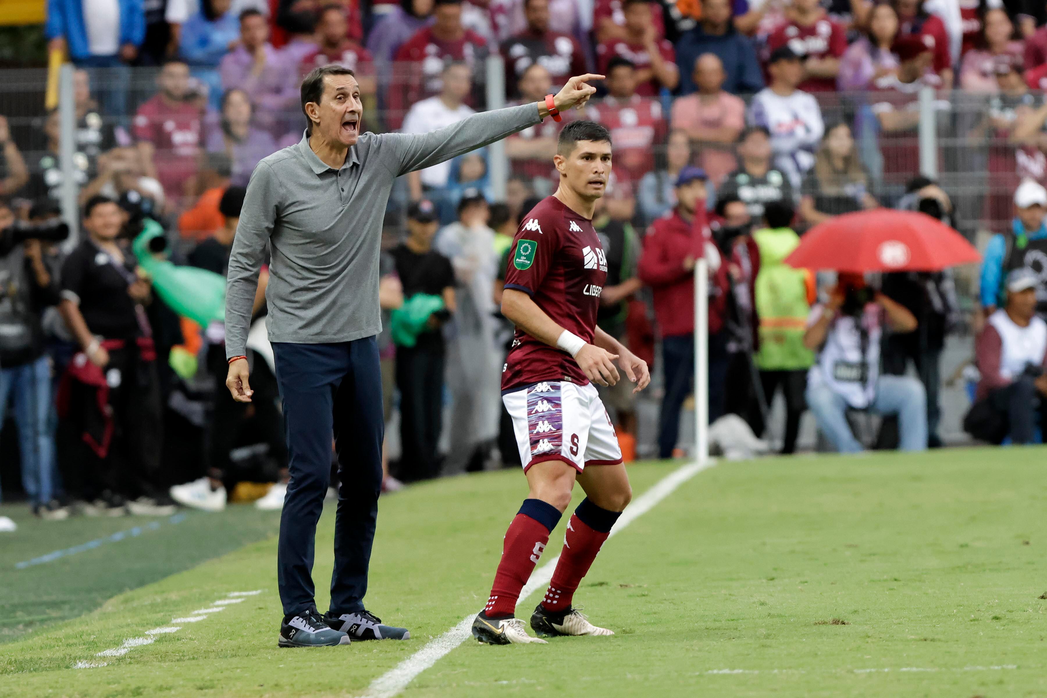 26/05/2024. Estadio Ricardo Saprissa Aymá, Tibás. Hora: 04:00 p.m. Final del del Torneo de Clausura 2024 entre el Deportivo Saprissa y Liga Deportiva Alajuelense (LDA), disputada en el Estadio Ricardo Saprissa Aymá, Tibás. Fotos: Mayela López